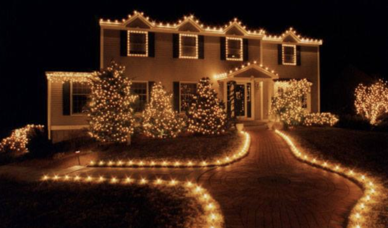 Citrus-Heights-holiday-light this image shows Citrus Heights holiday lights installation