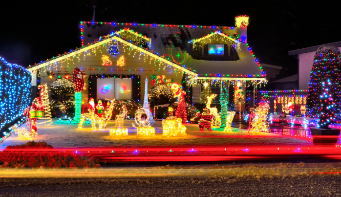 this image shows Christmas lights installation in Citrus Heights, CA